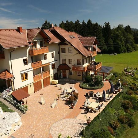 Gaestehaus Karoline Oberaichwald  Bagian luar foto